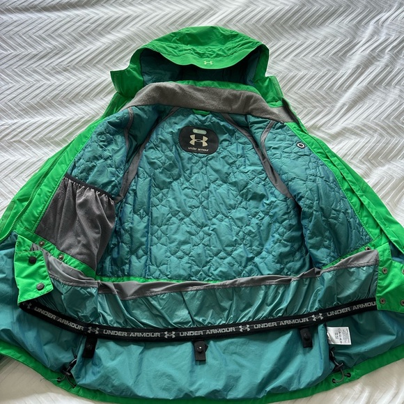 Under Armour Women’s Ski Jacket, Medium - Picture 9 of 15